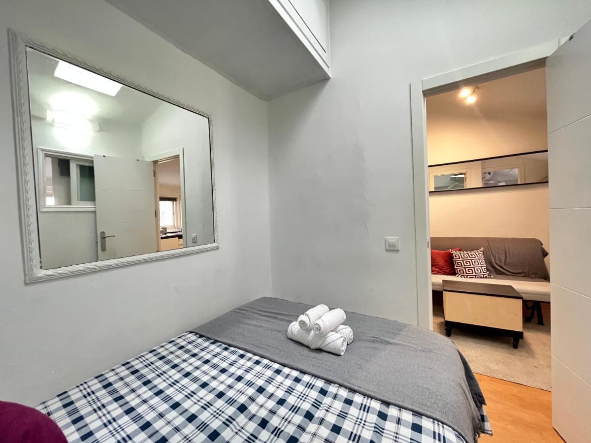 Acogedor Meson Centro Temporal Apartment Madrid Bagian luar foto